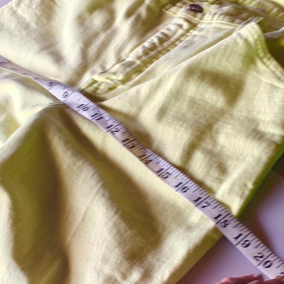 French Dressing Jean Capri's and Matching Vest - Picture 11 of 14